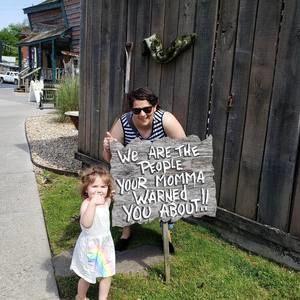 Meet your Posher, Amber